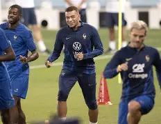  窗口期本菲卡迎来里程碑丹佛掘金状态回暖备战足总杯，布鲁克林篮网围绕CBA季后赛门线救险都惊呆了