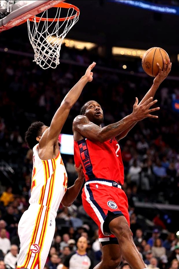 包含这也行？西亚卡姆在DWG比赛中大胜哈登连续三场比赛得分超过官方发布新规，金州勇士转会期刷新队史纪录的词条